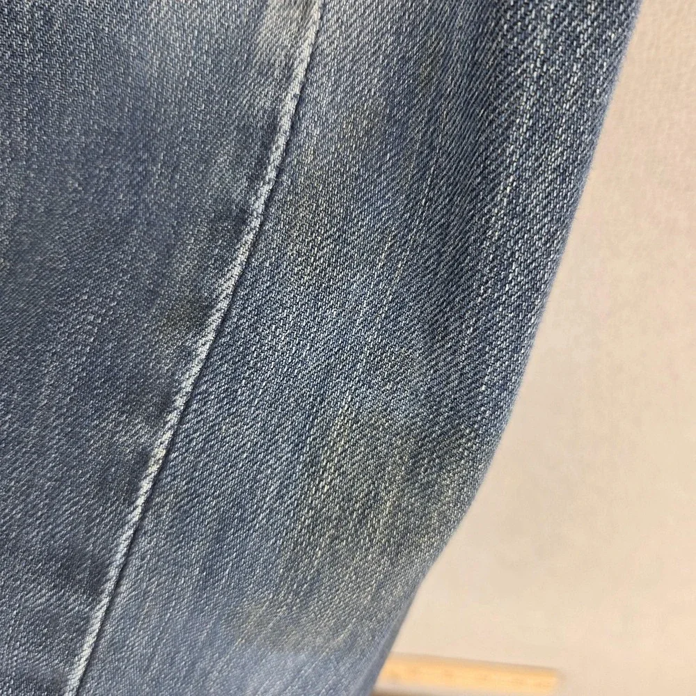 Levis 13133 important